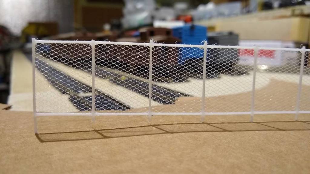 HO Scale Chain Link Fence