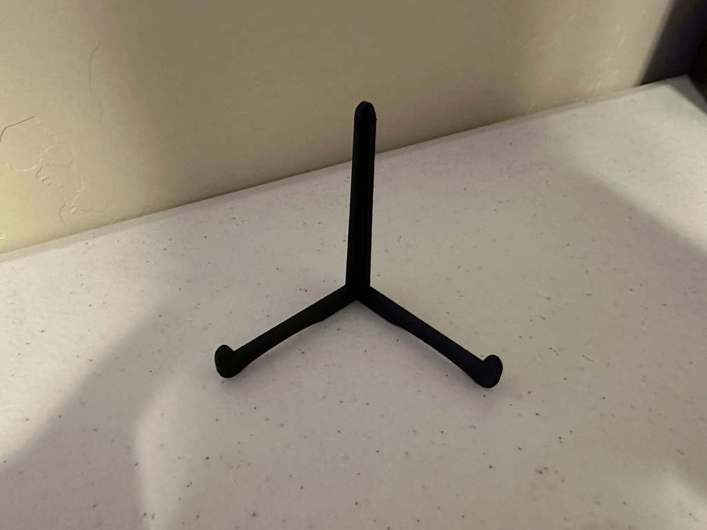 Small Easel Stand