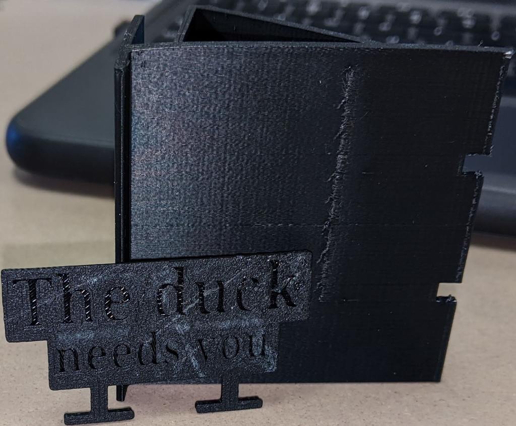 Duck shelf for dell Chromebook (talk to the duck)