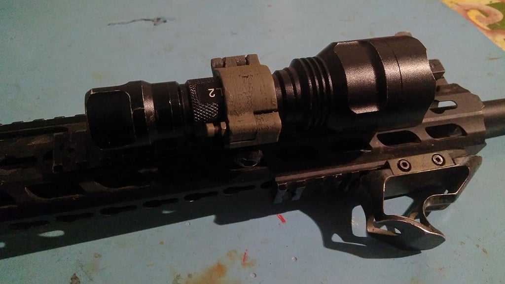 Flashlight picatinny mount with quick release | Airsoft