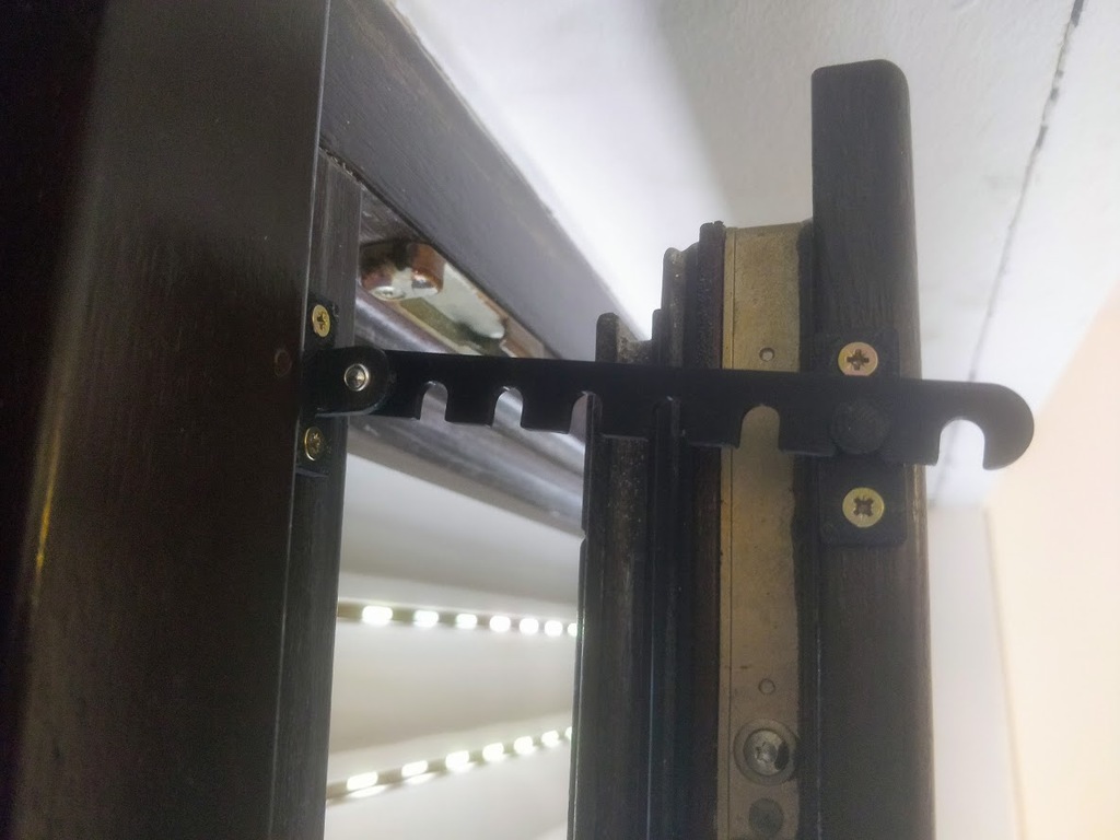 Adjustable Window Tilt Lock