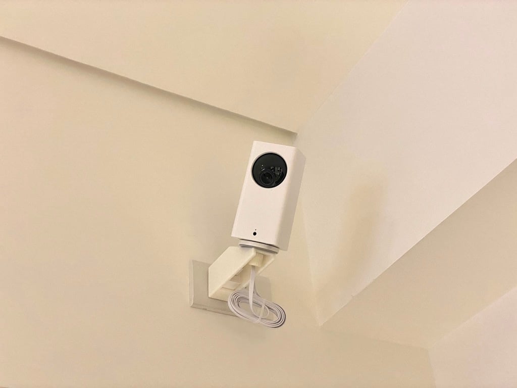 Wyze Cam Pan Mount without Drilling