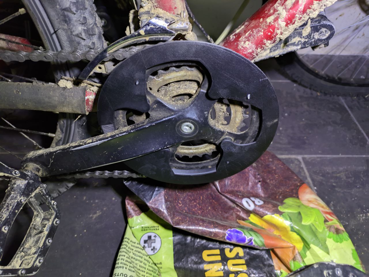 Chain Guard  (CNR002) - Protector de platos (Protector de cadena)