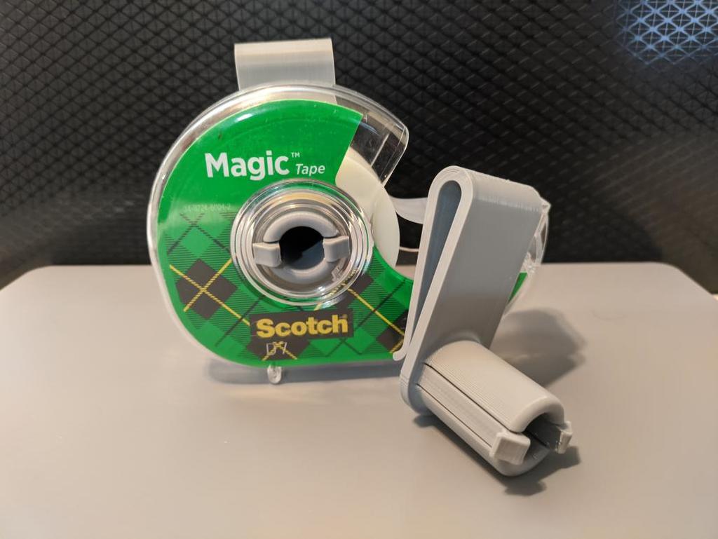 Scotch Tape Clip