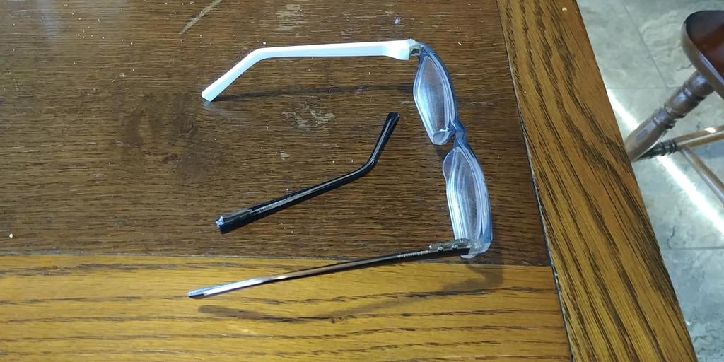 Broken Glasses Temple Fix