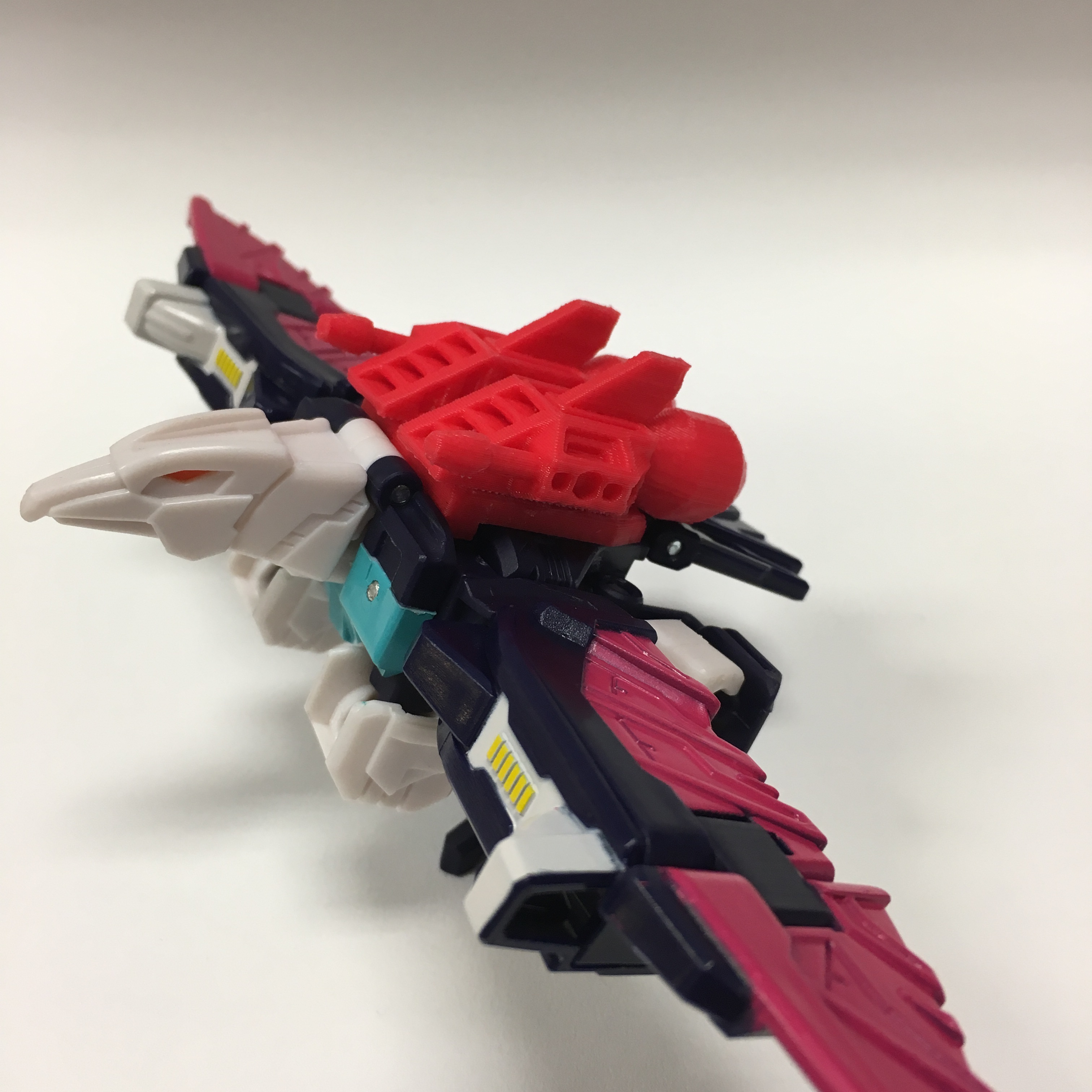 Transformers Titans Return Wingspan to Laserbeak V2