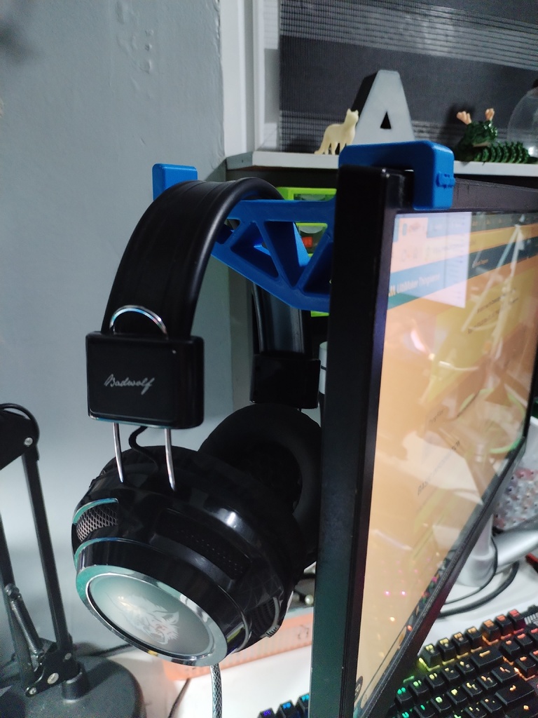 Headphone Hanger (Monitor mounted )