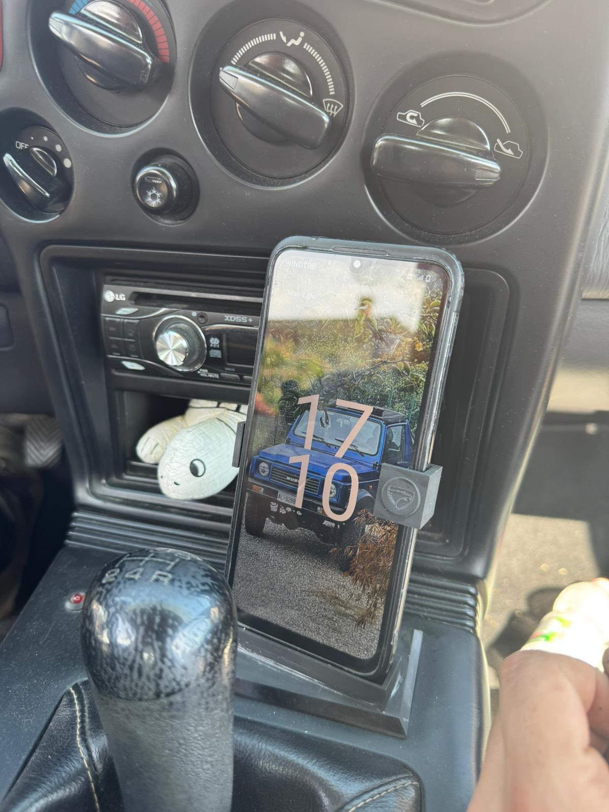Phone holder for 1g DSM