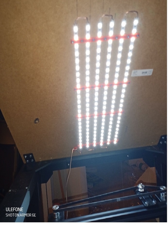 6 row wide LED strip light clip