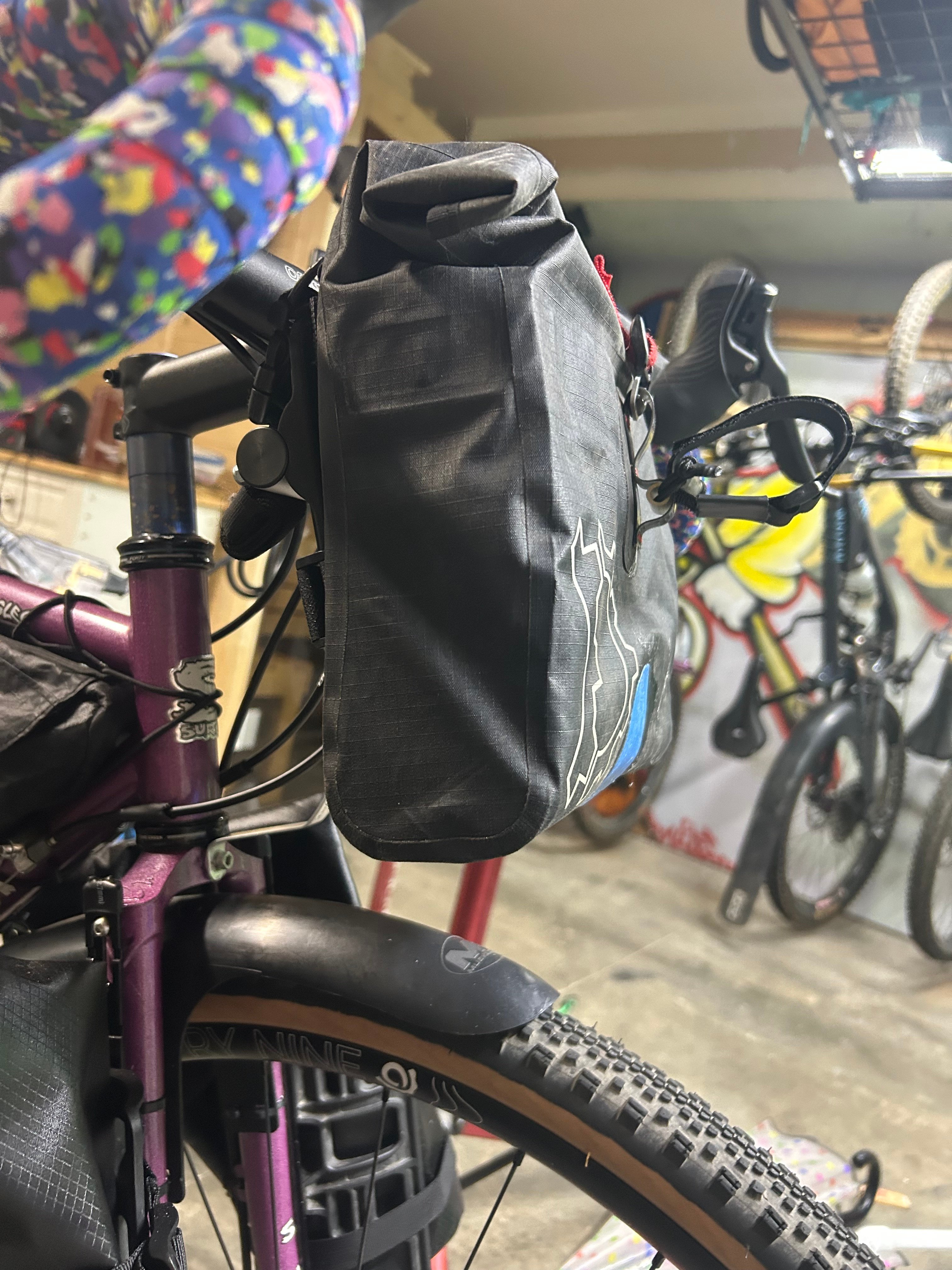 Revelate Egress bag support and internal frame