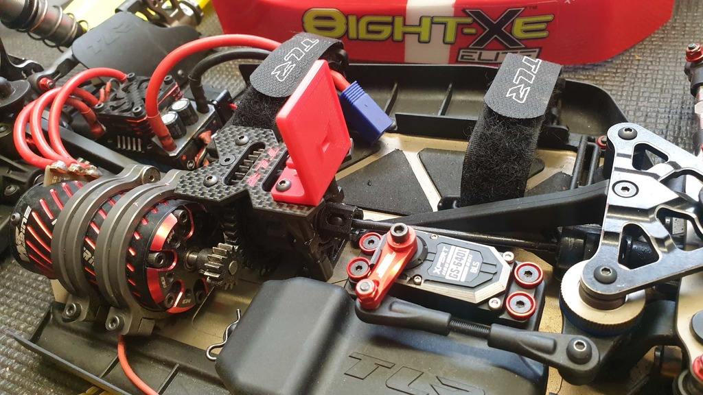 TLR 8ight XE lapmonitor