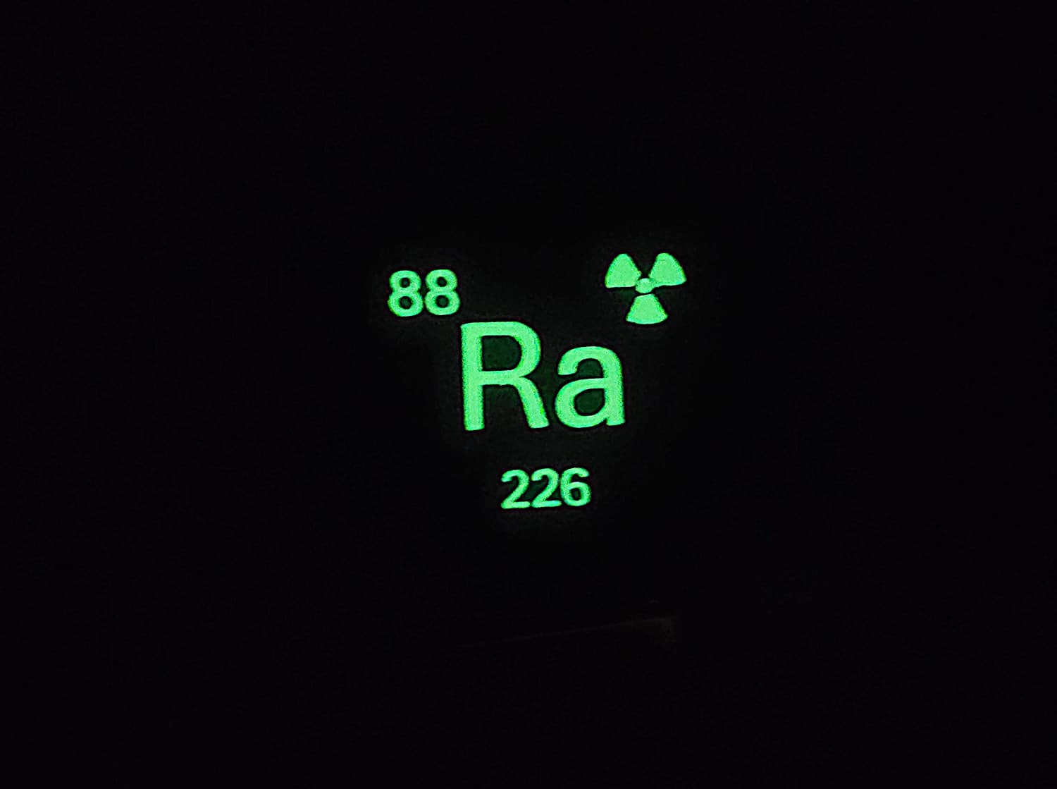 Radium Element Plate