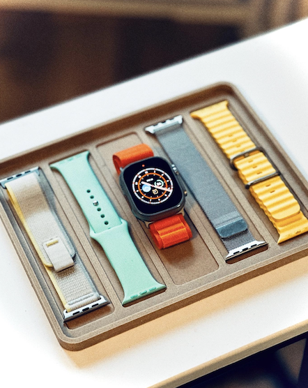 Apple Watch Band Display  ( Apple Store Design ) 
