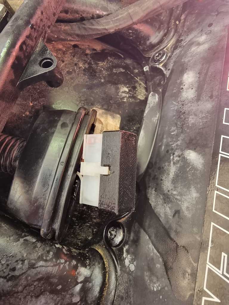 KTM 890 R Alarm Plug Cover