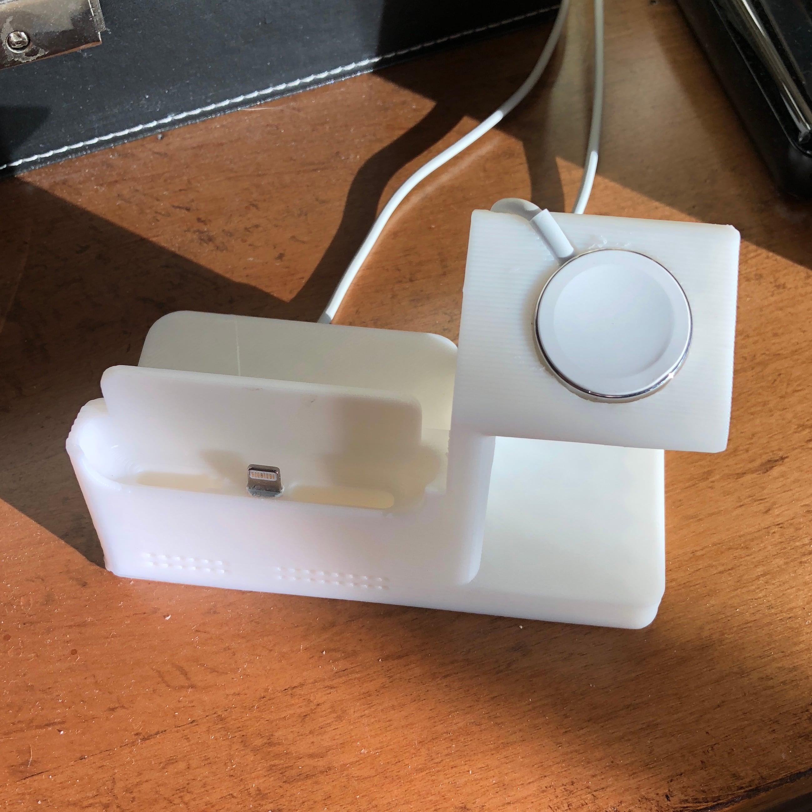 iPhone X Dock w/ Integrated Watch Charging Station