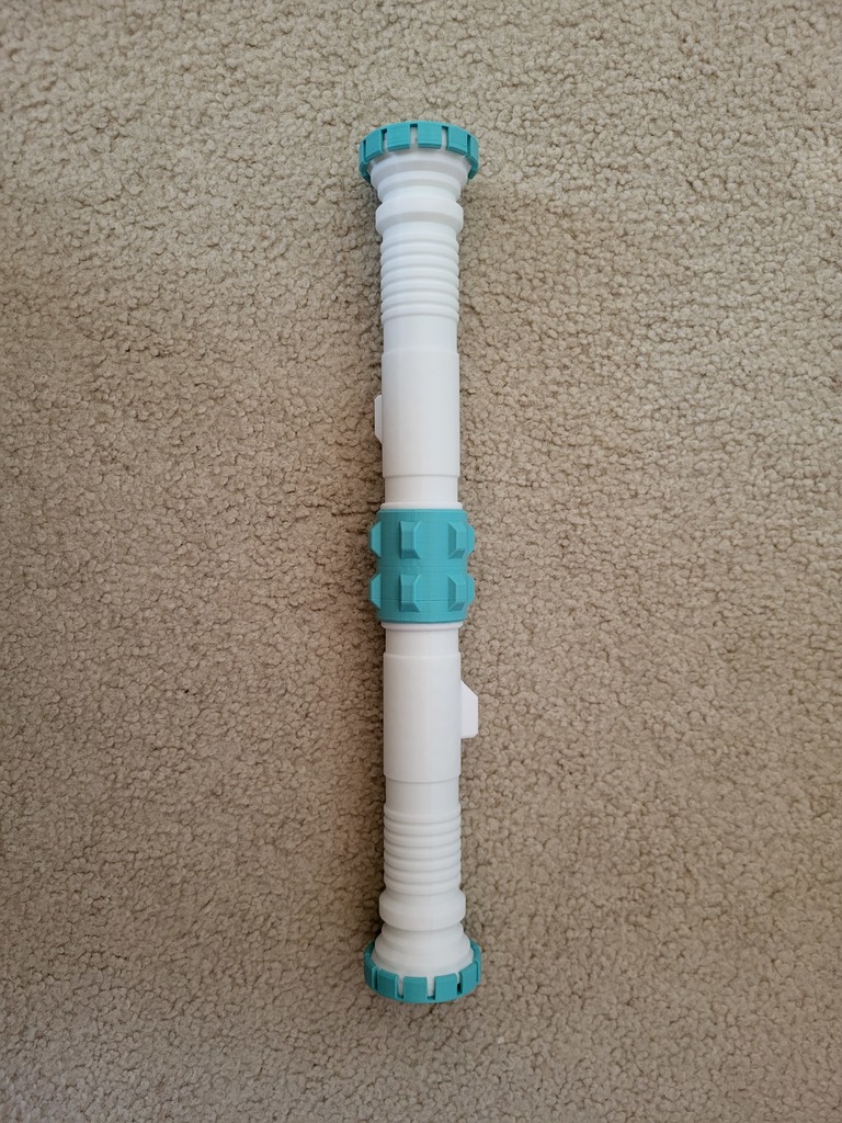 Double sided lightsaber connector