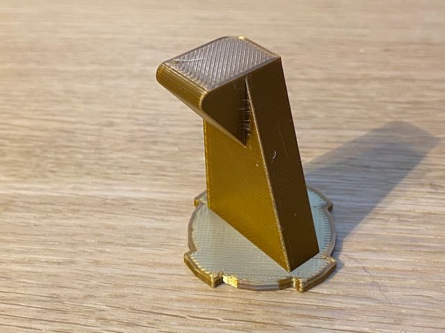 QUad Lock Phone Stand