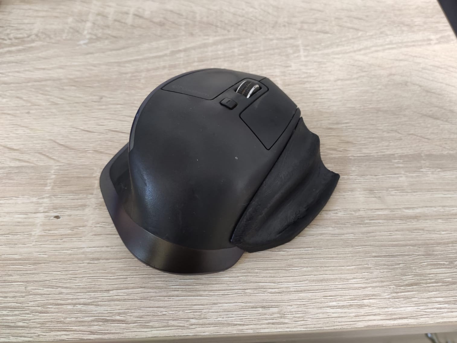 Logitech MX Master  finger rest