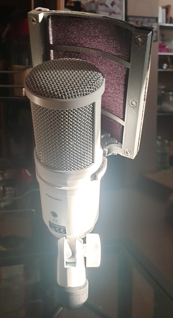 Clip on Pop-filter for microphones