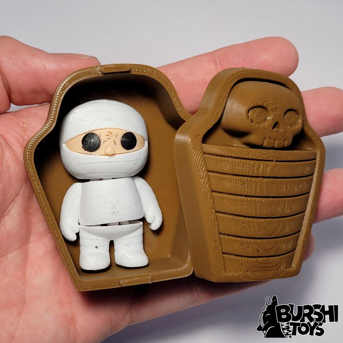 FLEXI CUTE MUMMY WITH COFFIN/SARCOPHAGUS PRINT IN PLACE HALLOWEEN