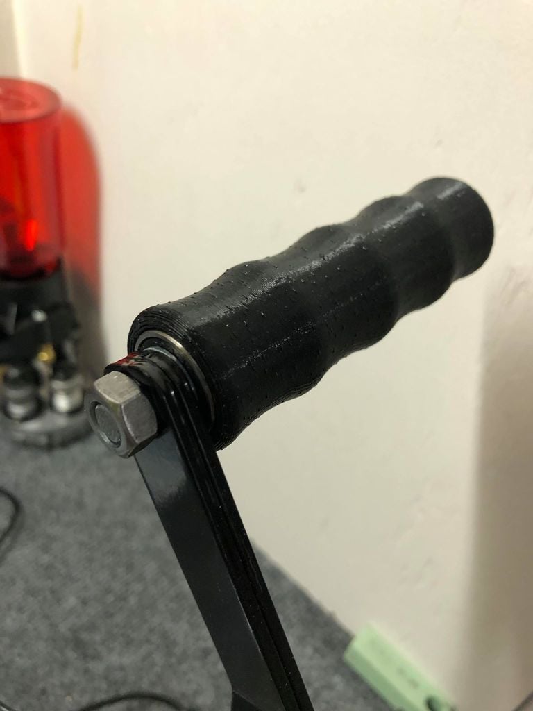 Replacement handle for APP Press