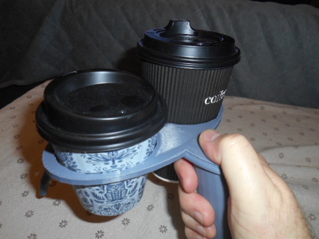 Coffee cup holder and carry