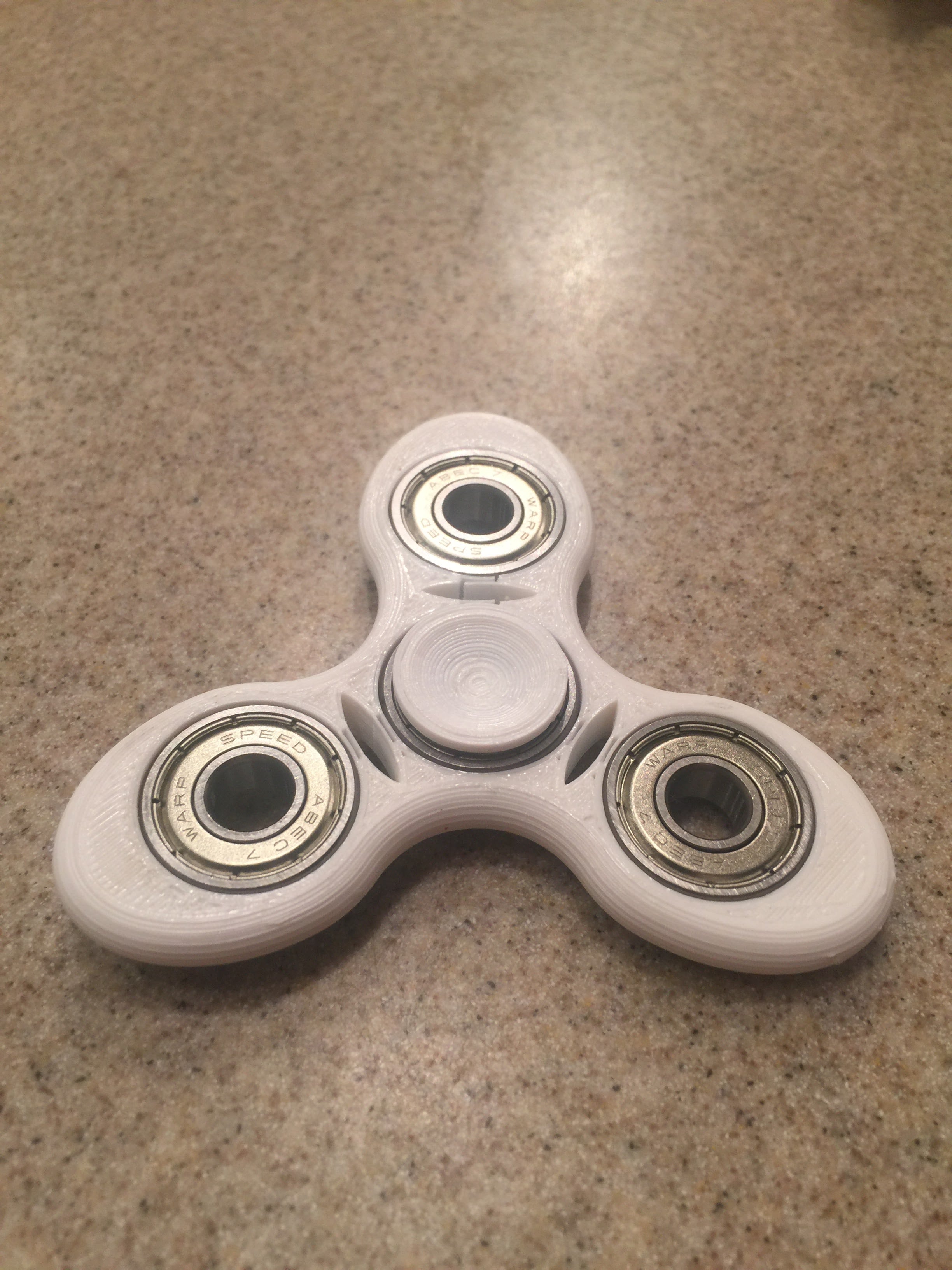 Fidget spinner oval
