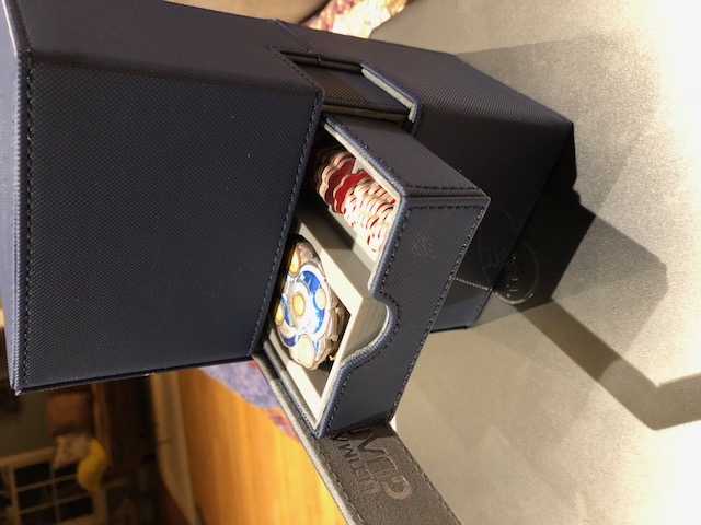 Keyforge token holder for Ultimate Guard