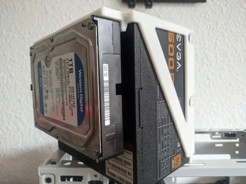 NR200 ATX PSU + HDD bracket