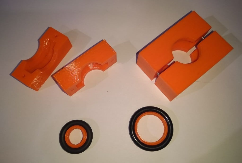 ISO-KF DN16/DN25 centering ring + clamp for vacuum applications