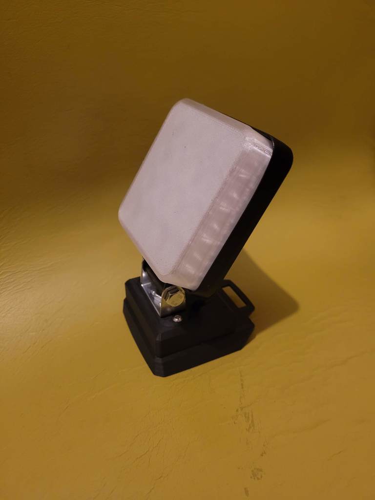 Diffuser for 8x8cm floodlight