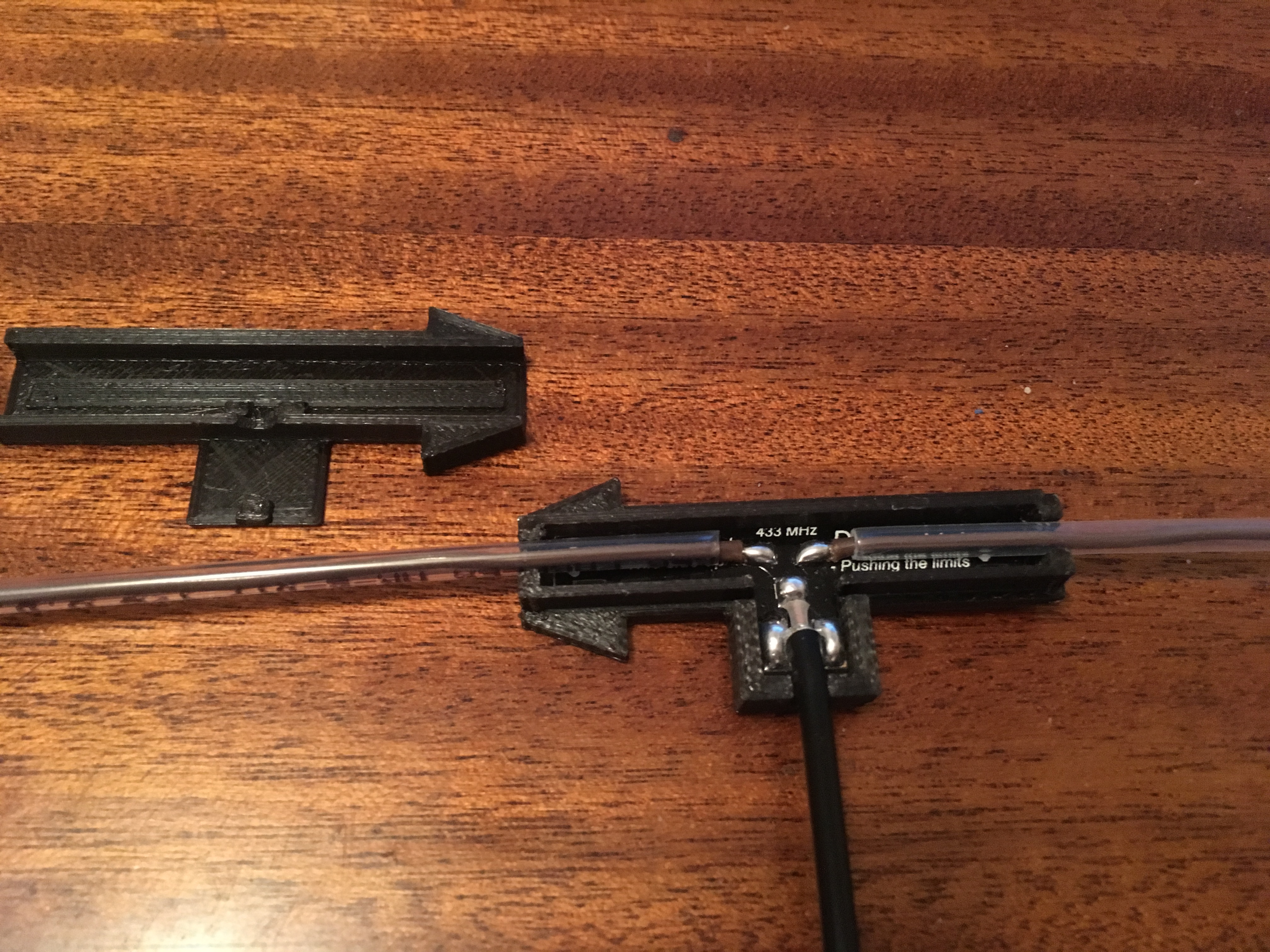 DragonLink antenna protector