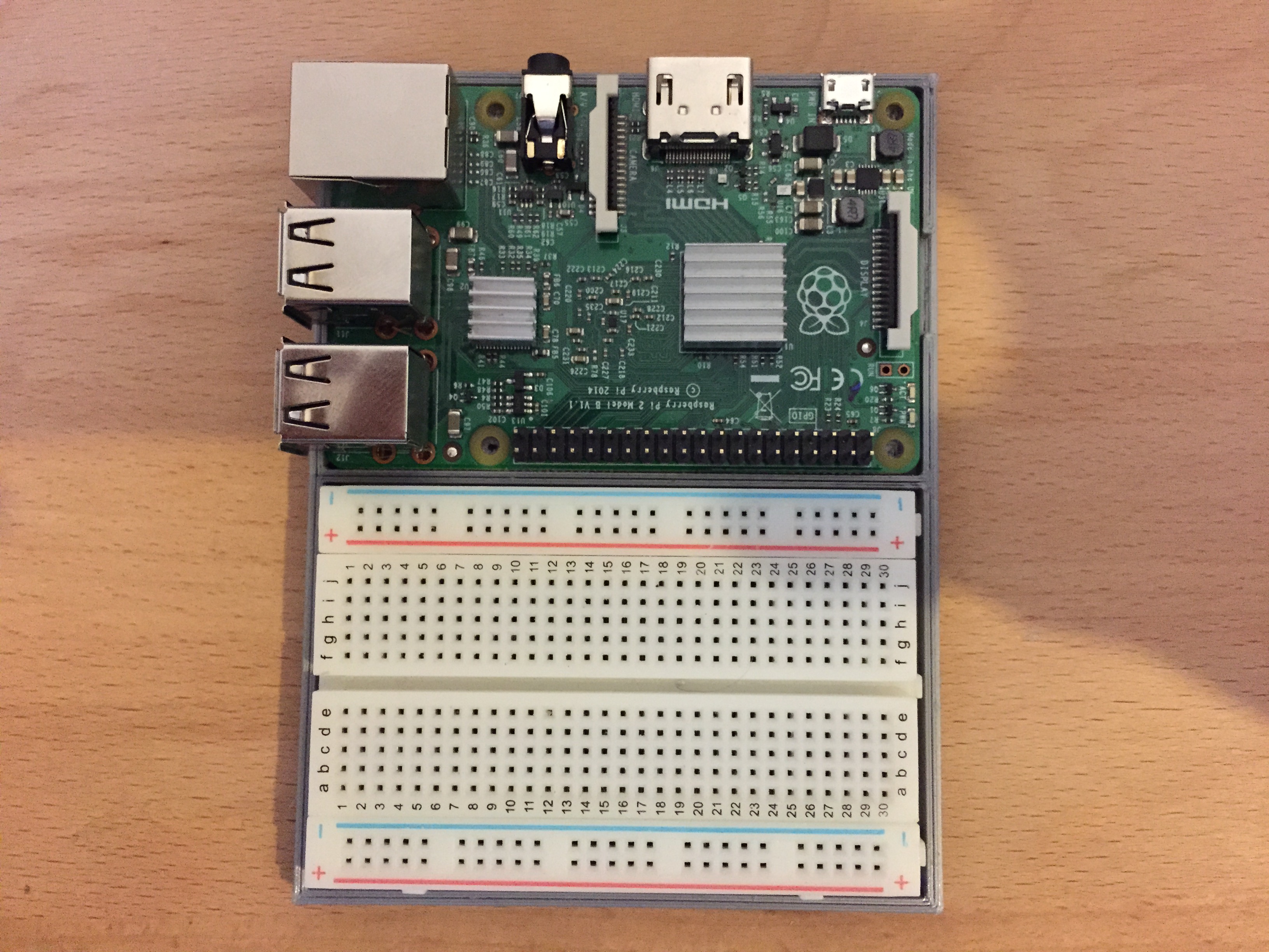 Raspberry Pi 2 + Breadboard combination Tray