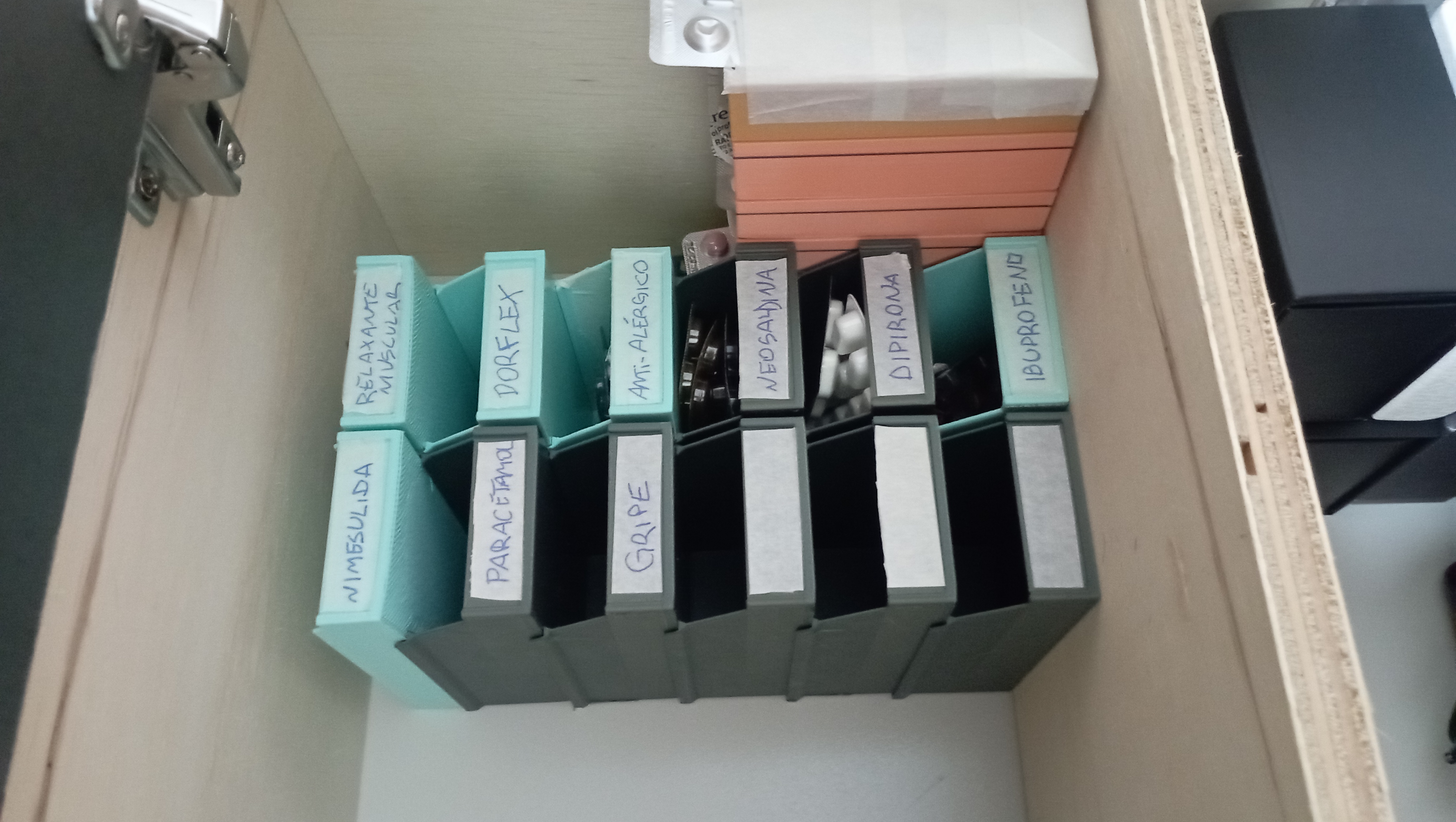 Simple Stackable Boxes