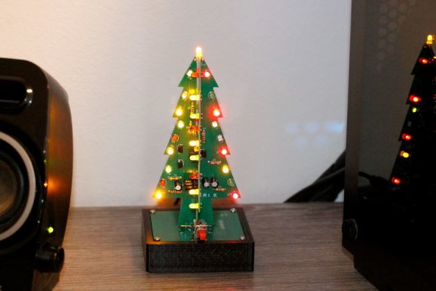 Base for Funduino LED Christmas tree 2022
