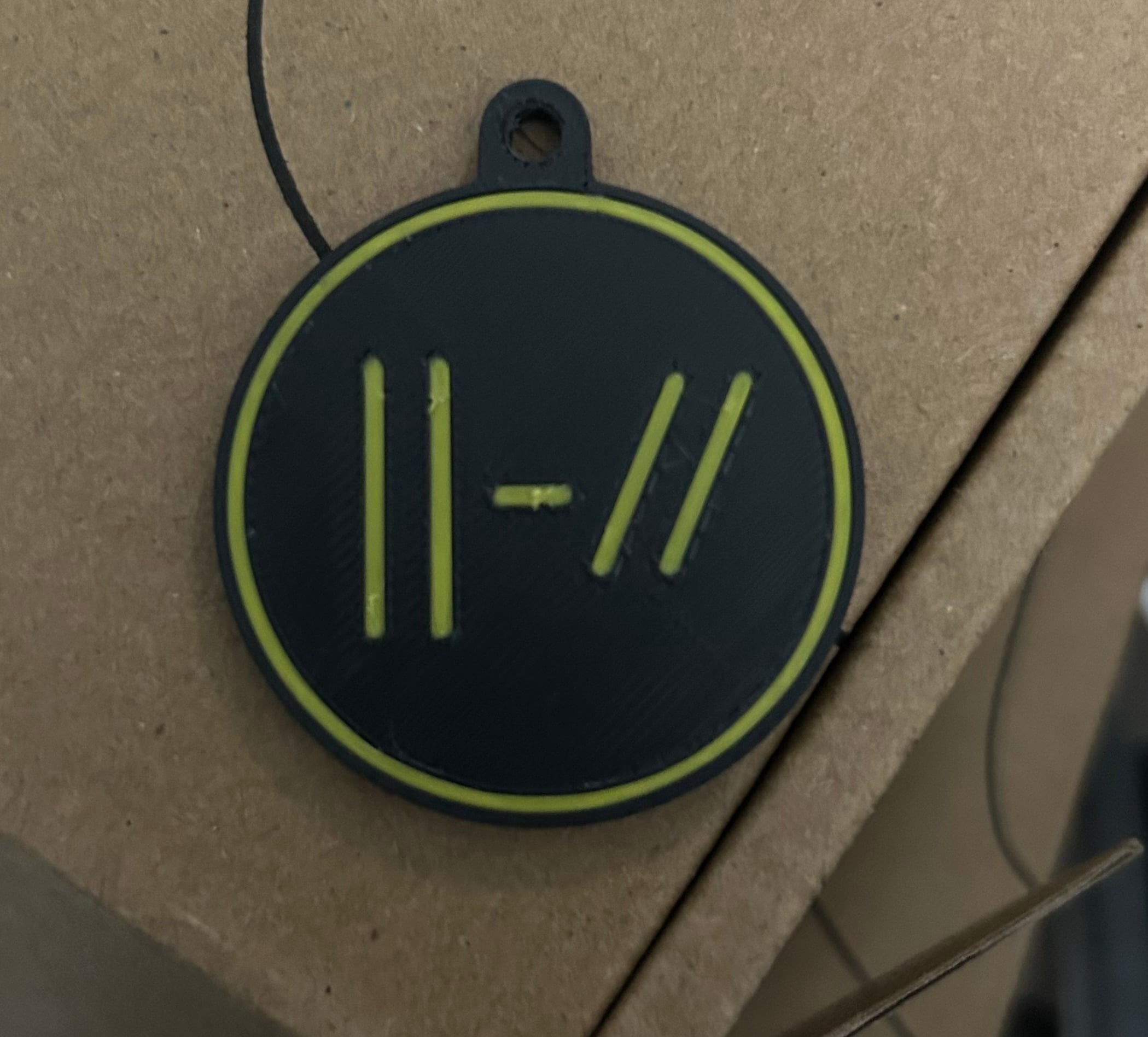 Twenty One Pilots - Trench Logo Keychain