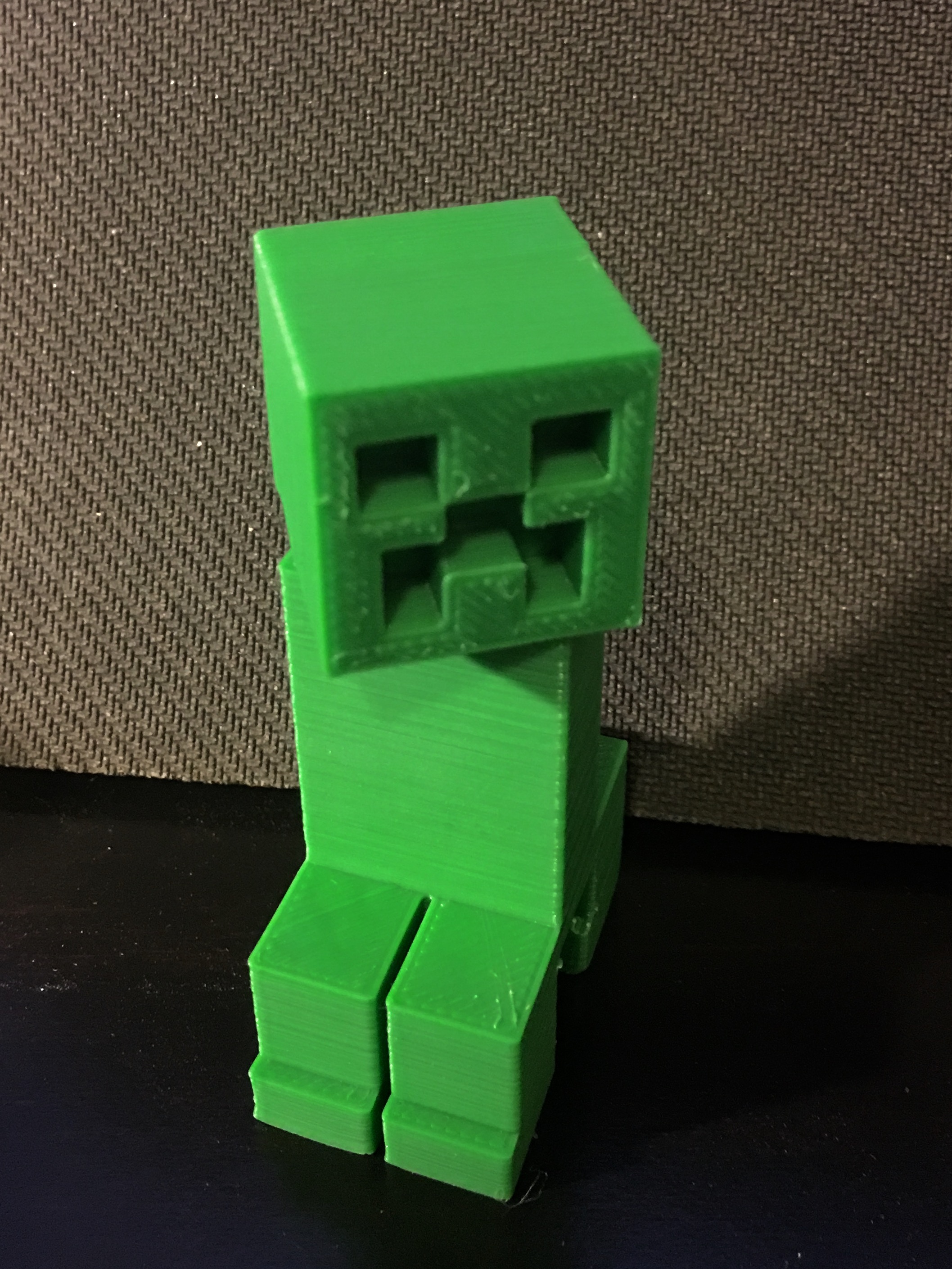 Minecraft Creeper with rotatable head