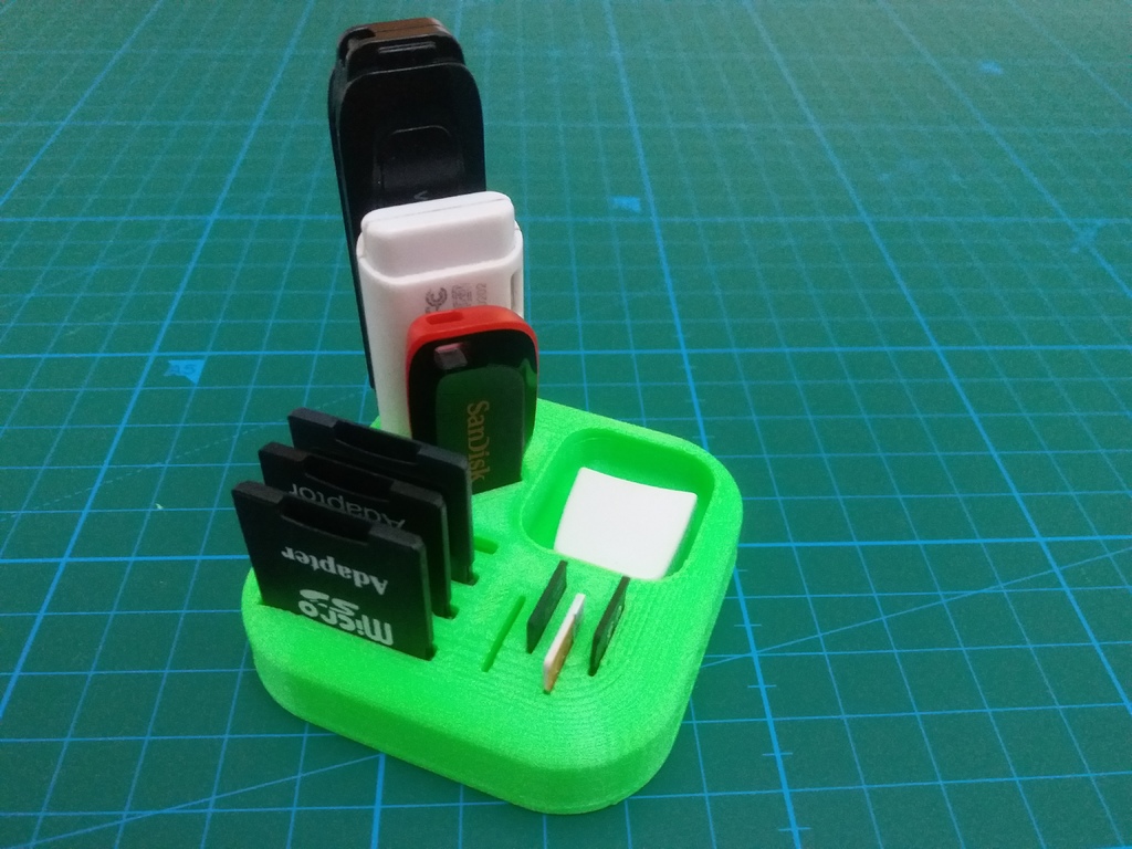 Memory Cards Holder (SD,MicroSD,USB)
