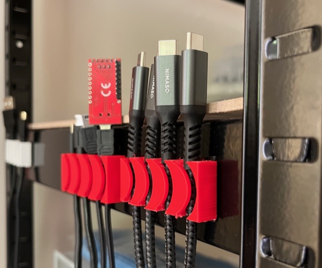 USB cable holder