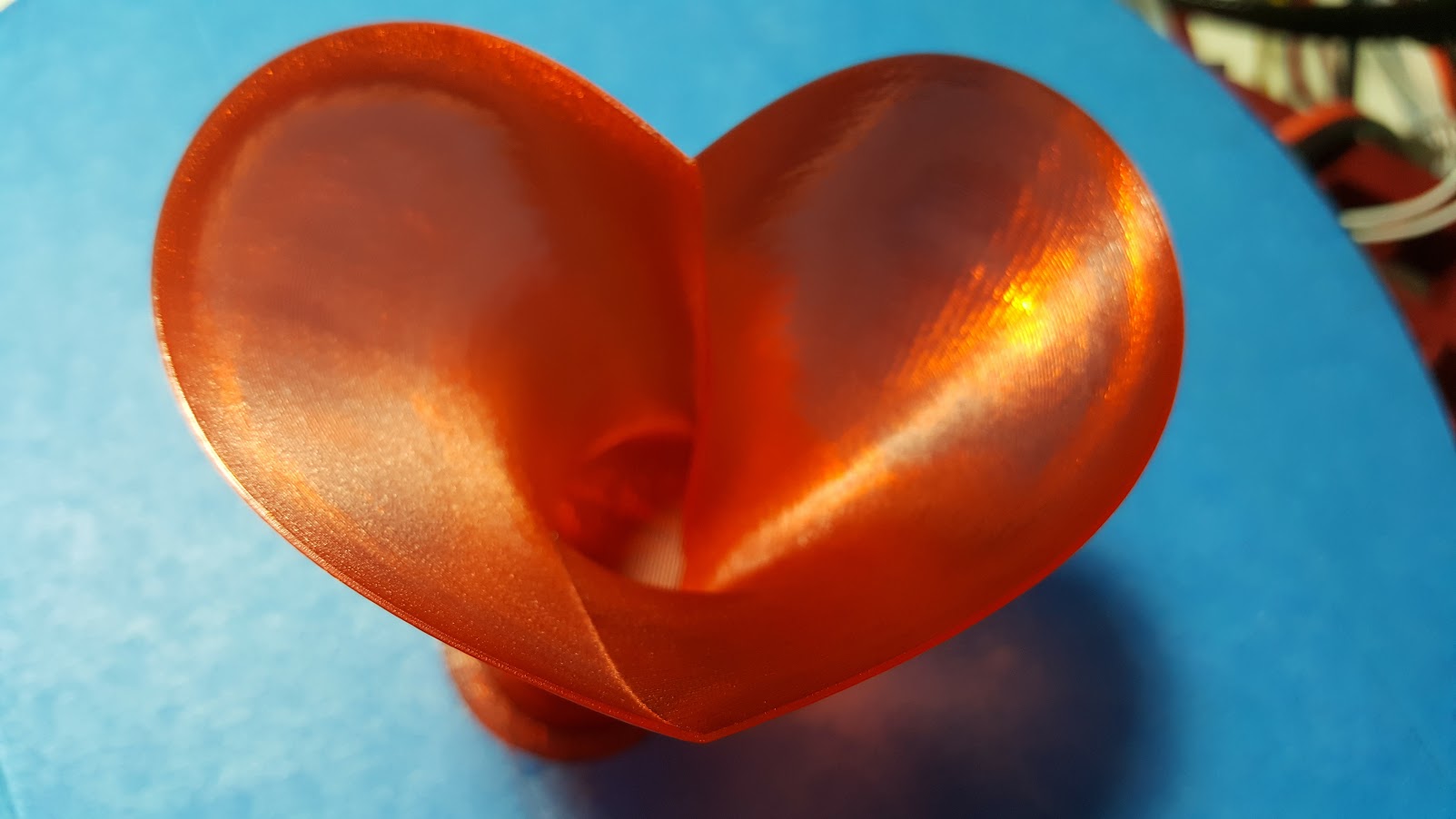Twisted Heart Vase 1