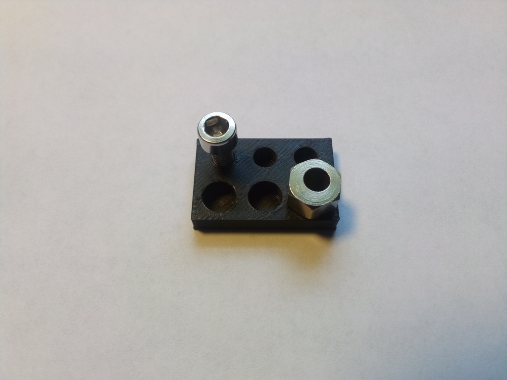 Hole Tolerance Gauge For Designing 3D Prints With Openbuilds Screws and Eccentric Nuts M5, M7
