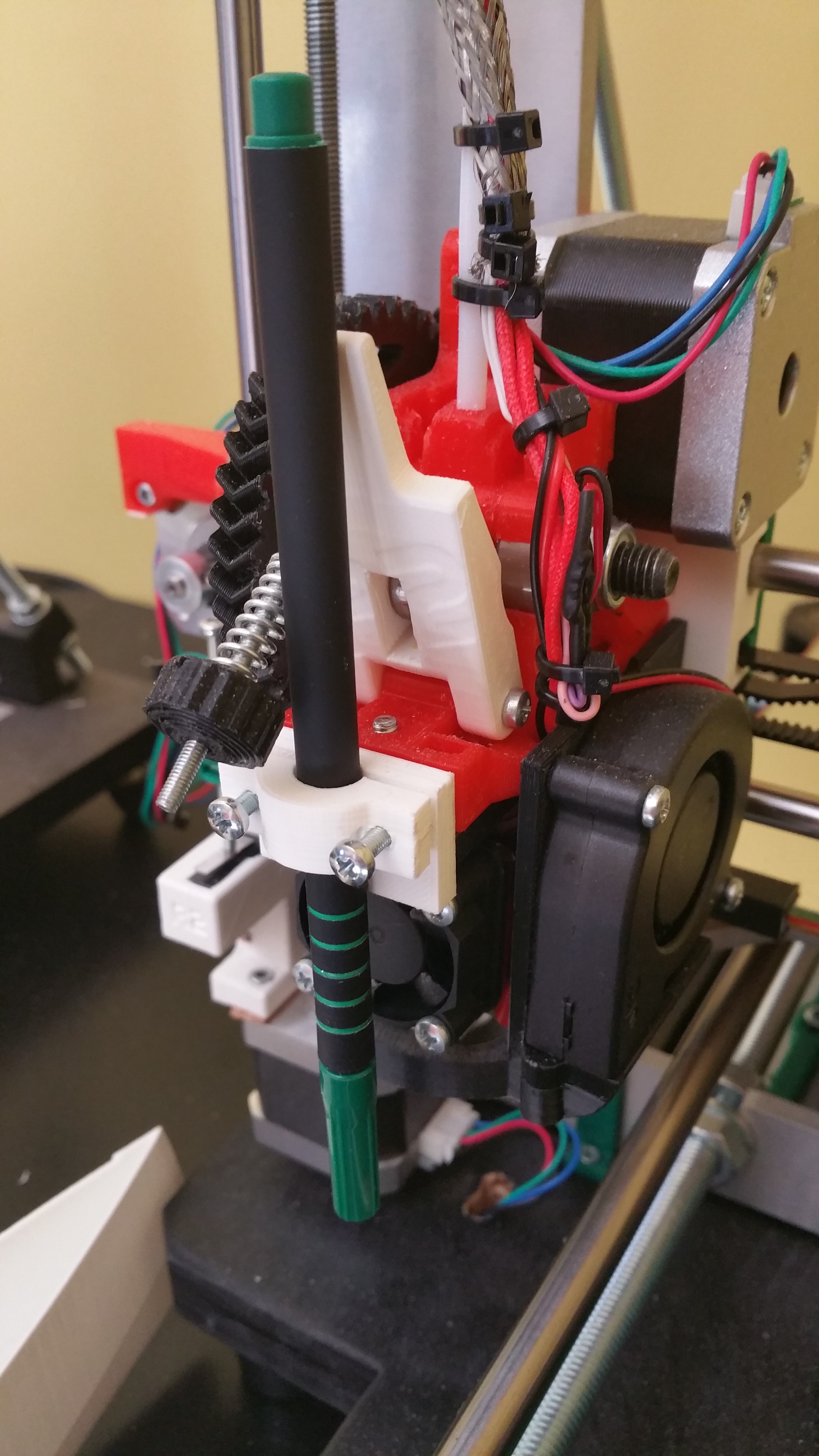 Pen Holder for classic prusa extruder