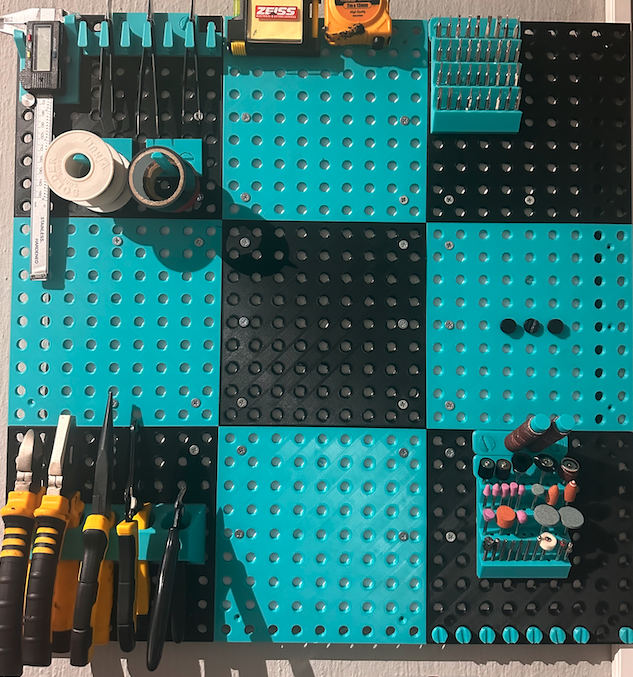Threadboard Holders