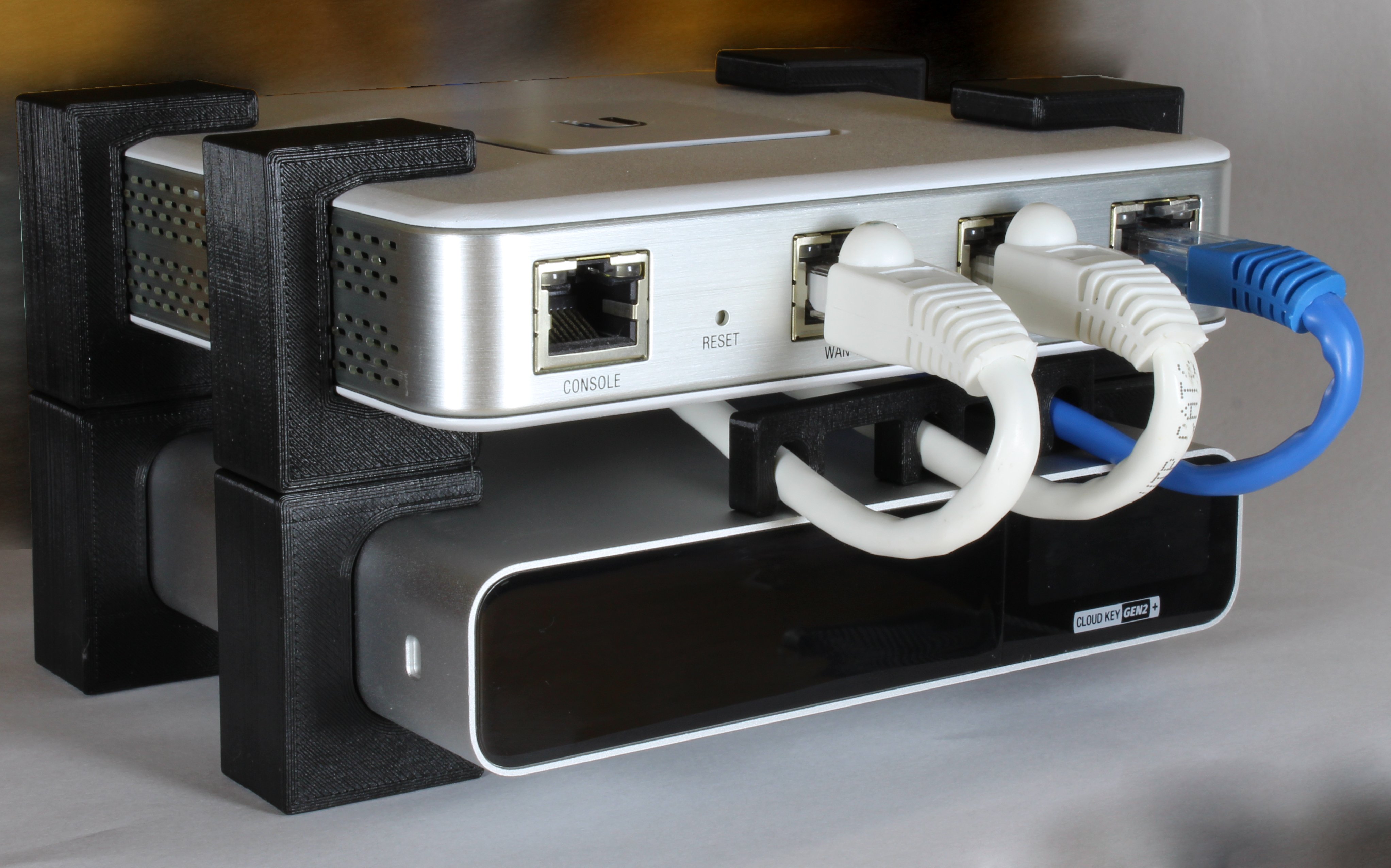 Ubiquiti Unifi Cloud Key Gen2 Plus and USG Stackable Stands