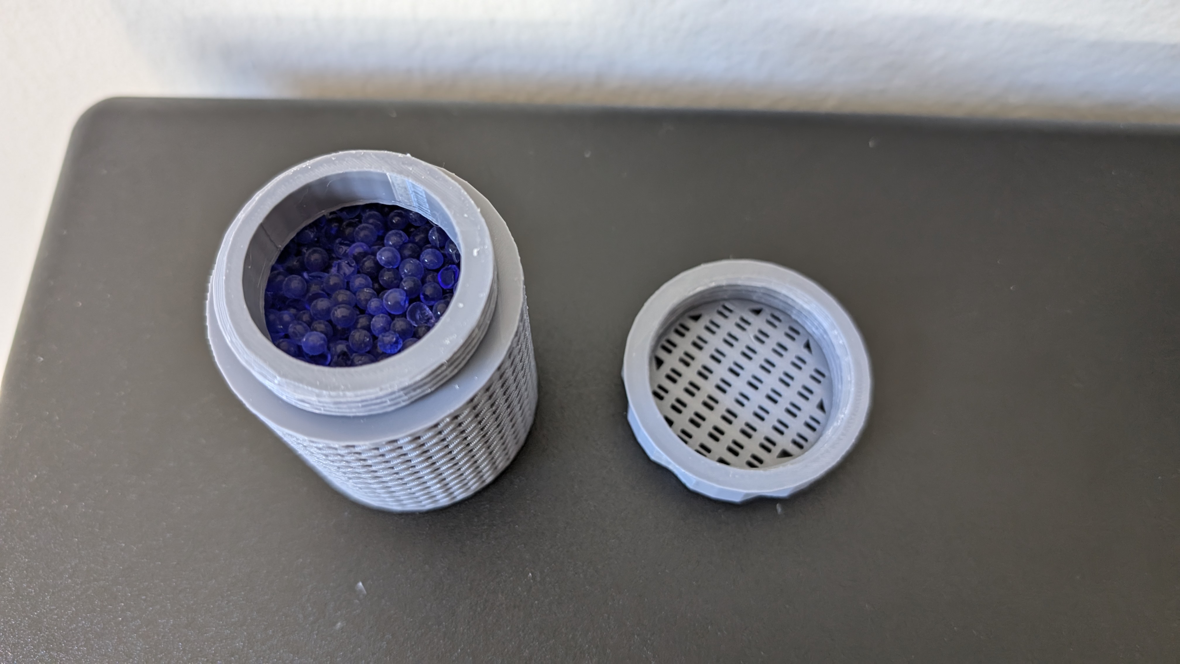 Inside Spool Silica Gel Container (small beads compatible)