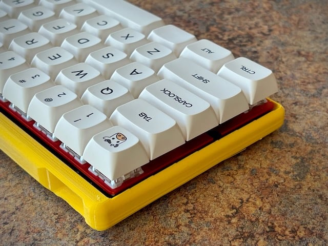 Low profile 60% keyboard case