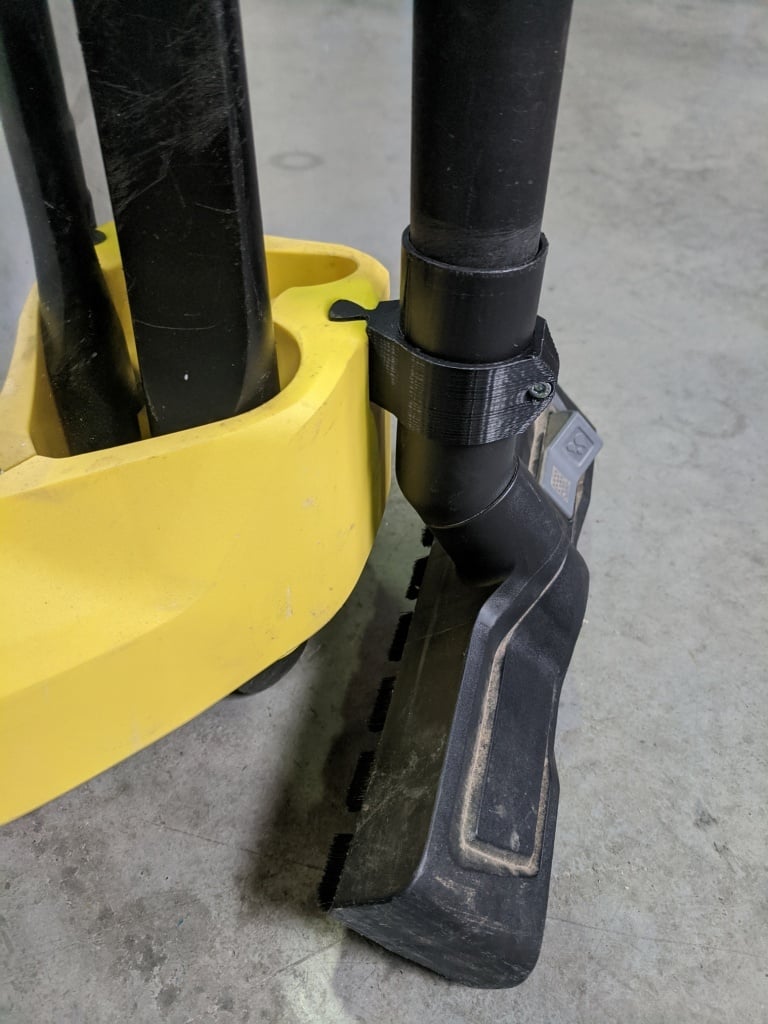 Karcher vacuum, enhanced floor nozzle hook 