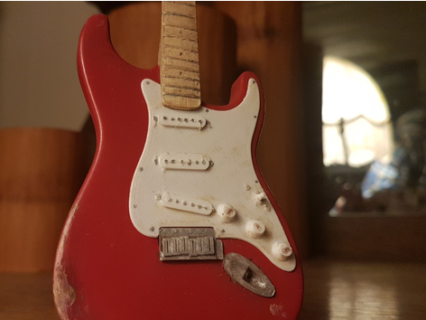 Tiny American Strat V2