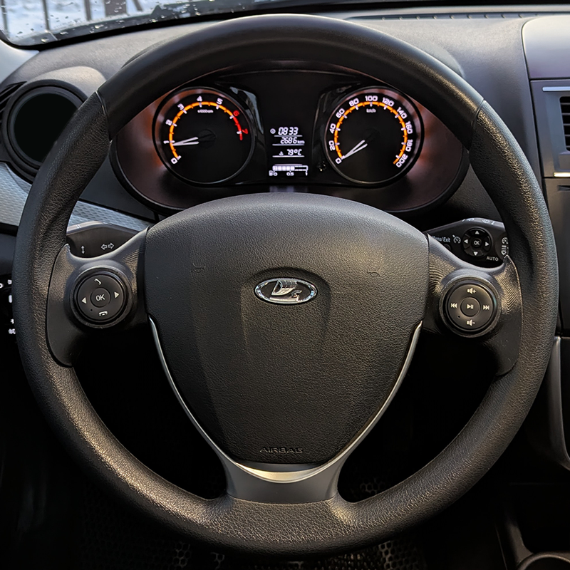 LADA steering wheel holders/cheap multi-function SW