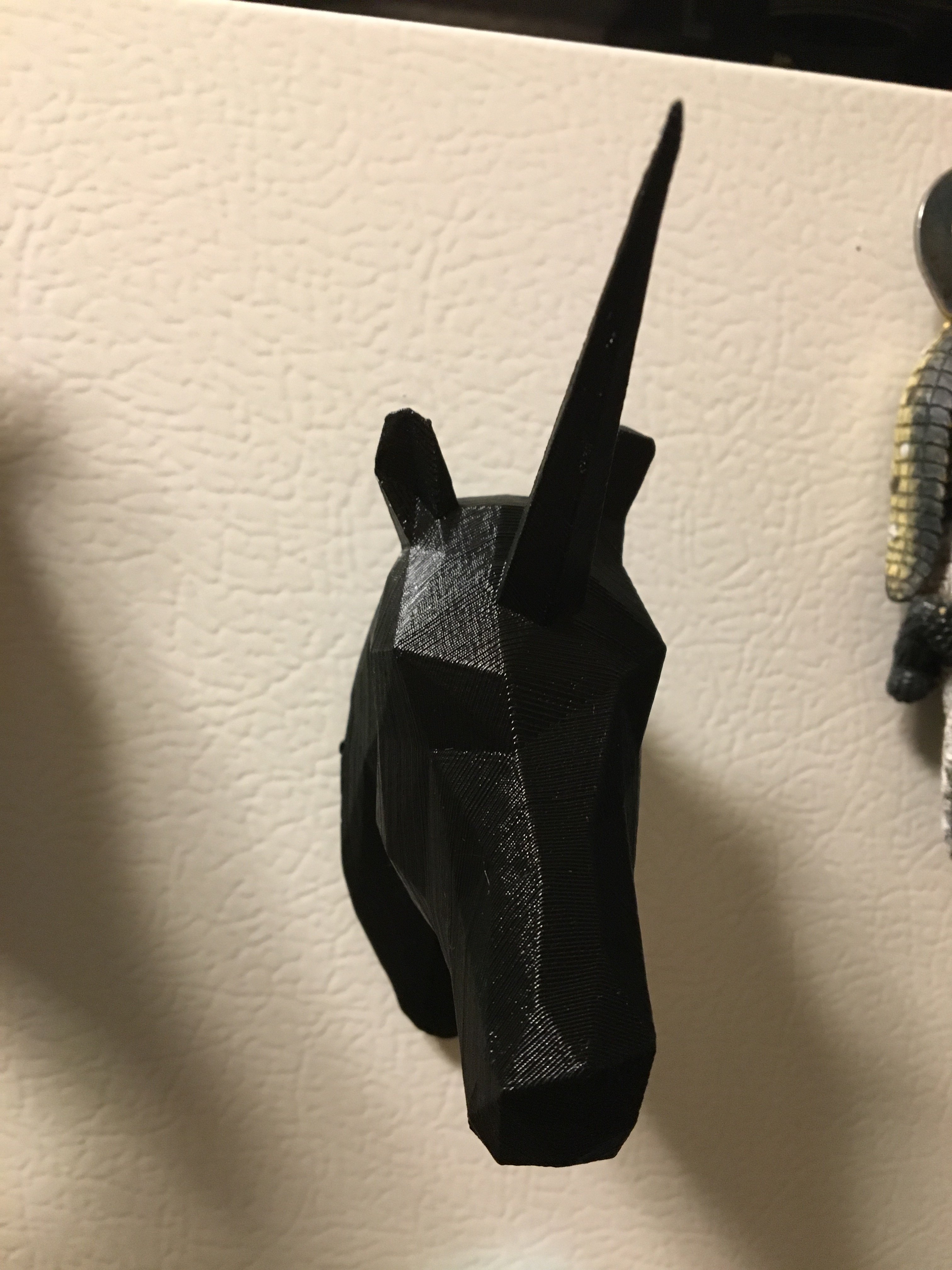 Low poly unicorn head